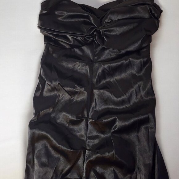 Windsor Black Satin Mermaid Gown Size 5/6 – Strapless Ruched Prom Formal Dress - Picture 6 of 13